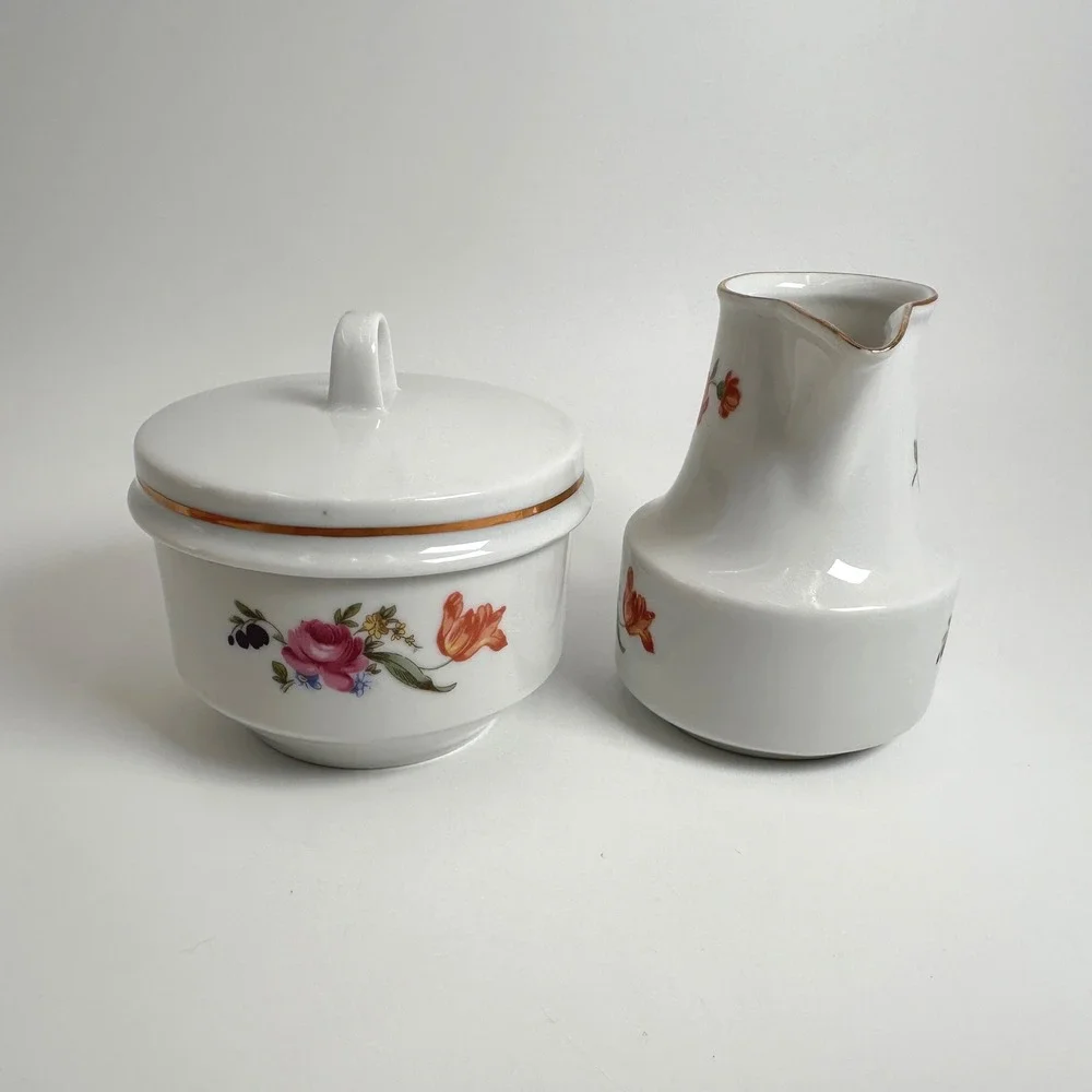 Vtg Henneberg Porzellan GDR Creamer & Sugar Bowl Floral Roses Gold Trim 1777